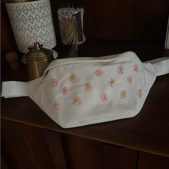 Handmade Handbags - White Floral Hand Embroidered Belt Bag